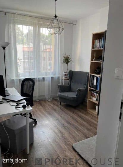 3-pokojowe mieszkanie na Rembertowie - zdjęcie 4