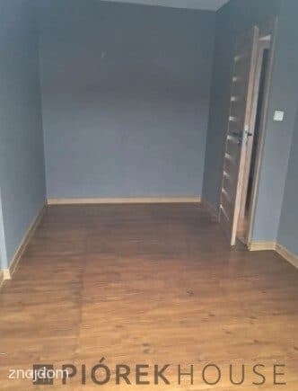 3-pokojowe mieszkanie w Markach - zdjęcie 3