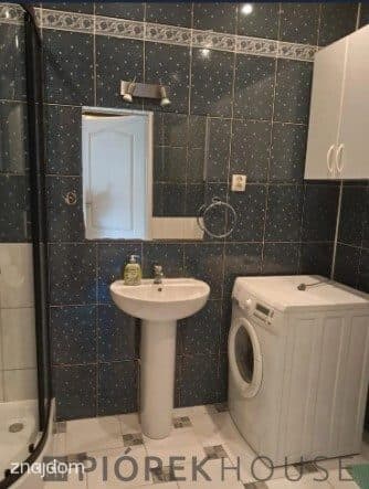 3-pokojowe mieszkanie w Markach - zdjęcie 4