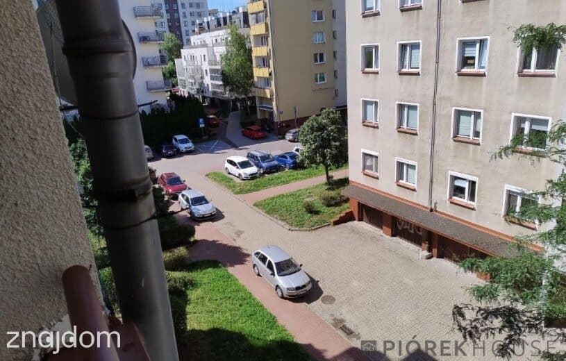 4-pokojowe mieszkanie na Bemowie - zdjęcie 19