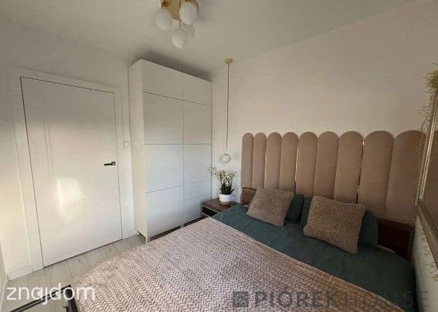 4-pokojowe mieszkanie na Wawrze - zdjęcie 8