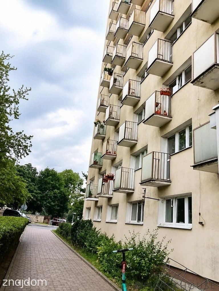 3-pokojowe mieszkanie na Żoliborzu - zdjęcie 15