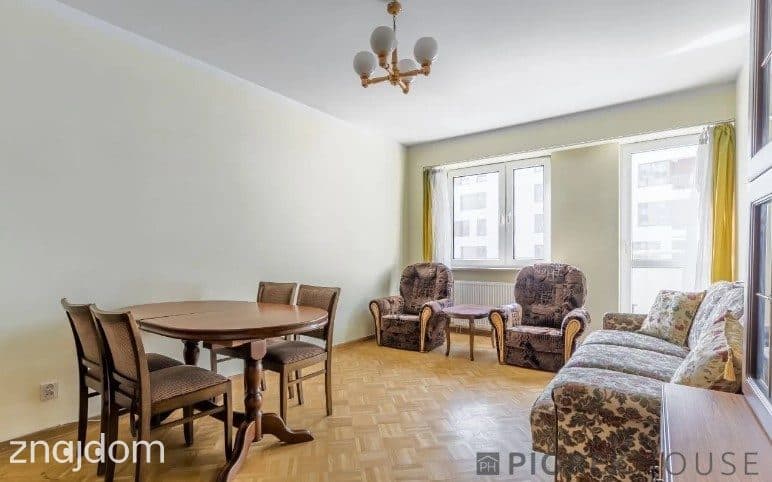 4-pokojowe mieszkanie na Woli - zdjęcie 2