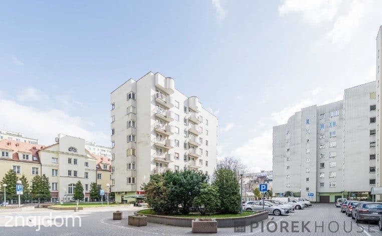 4-pokojowe mieszkanie na Woli - zdjęcie 12