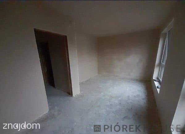5-pokojowe mieszkanie w Markach - zdjęcie 3