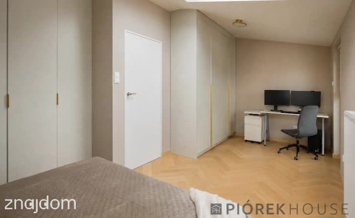 4-pokojowe mieszkanie w Wawrze - zdjęcie 5