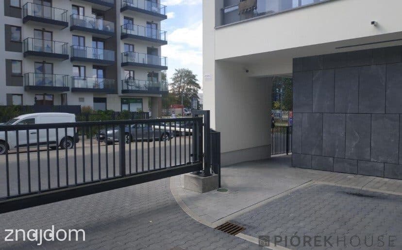 4-pokojowe mieszkanie na Mokotowie - zdjęcie 6