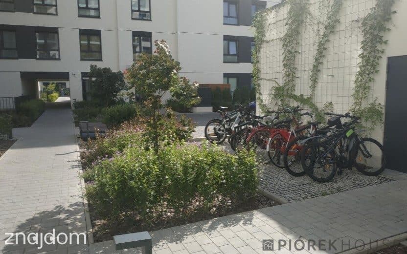 4-pokojowe mieszkanie na Mokotowie - zdjęcie 13