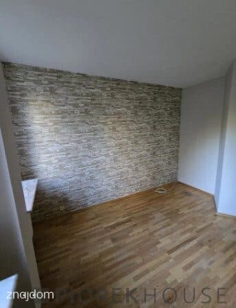 3-pokojowe mieszkanie w dzielnicy Wesoła - zdjęcie 9