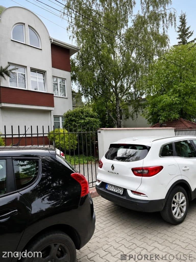 Dwupoziomowe mieszkanie w Wilanowie - zdjęcie 6