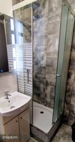 3-pokojowe mieszkanie na Pradze Południe - zdjęcie 8