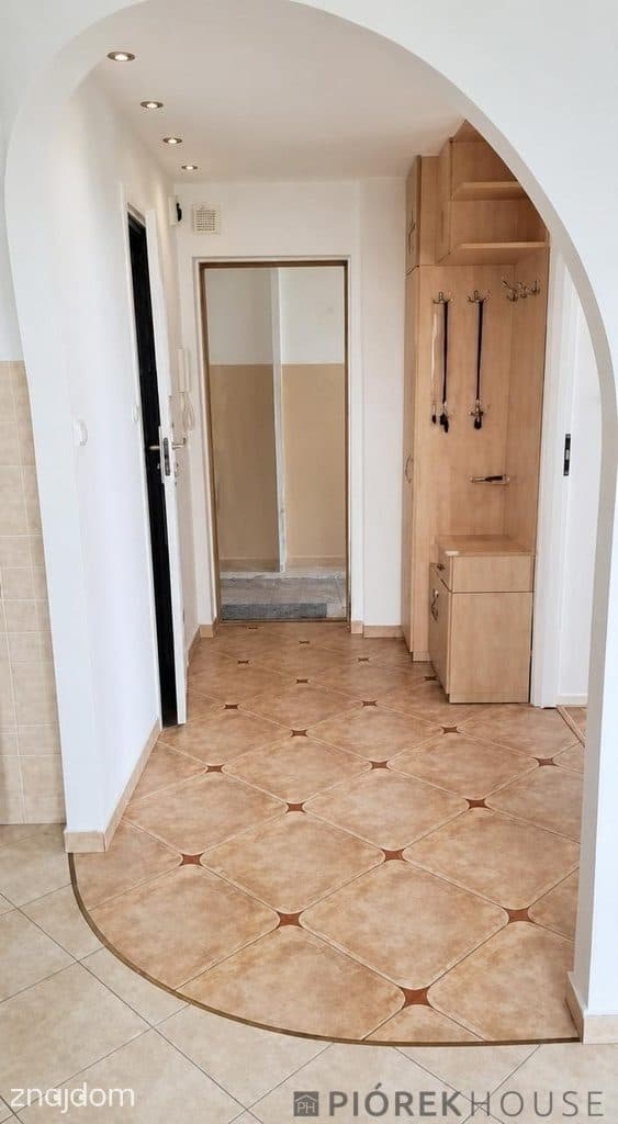3-pokojowe mieszkanie na Pradze Południe - zdjęcie 11