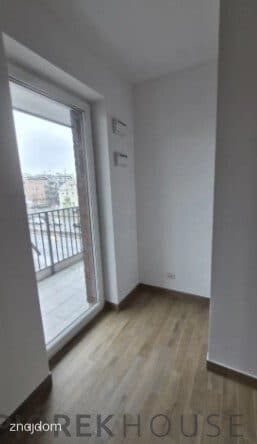 3-pokojowe mieszkanie na Pradze-Południe - zdjęcie 7