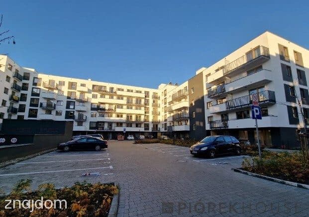 4-pokojowe mieszkanie na Włochach - zdjęcie 8
