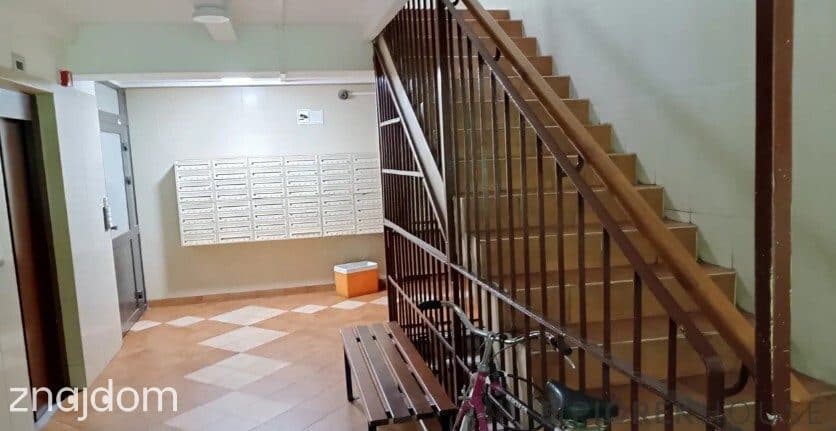 2-pokojowe mieszkanie na Pradze-Południe - zdjęcie 12
