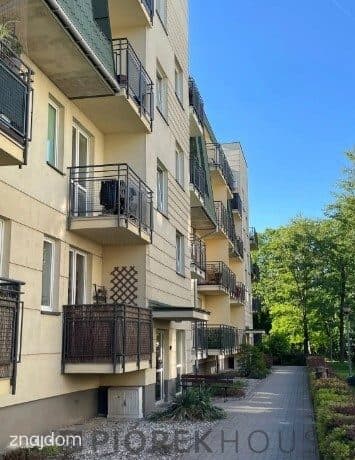 2-pokojowe mieszkanie w Wesołej - zdjęcie 16