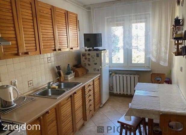 4-pokojowe mieszkanie na Mokotowie - zdjęcie 3