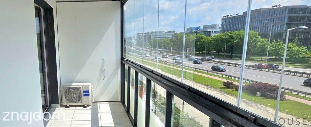 2-pokojowe mieszkanie w warszawskich Włochach - zdjęcie 11