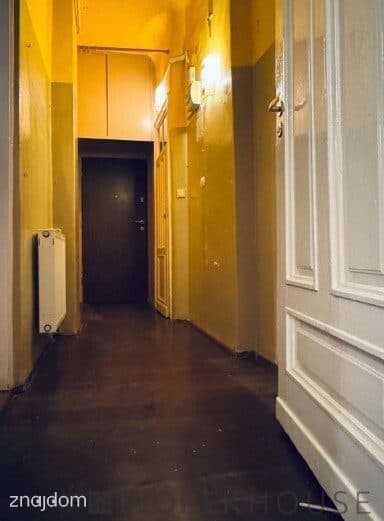Mieszkanie na Pradze-Północ do remontu - zdjęcie 5