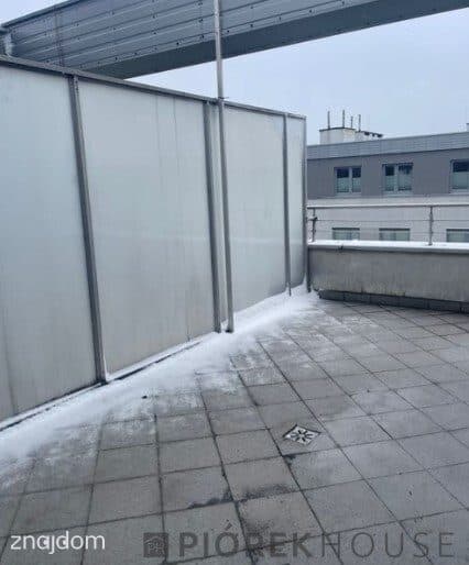 Dwupoziomowe mieszkanie z tarasem w Ząbkach - zdjęcie 4