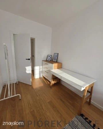 3-pokojowe mieszkanie w Wesołej - zdjęcie 8