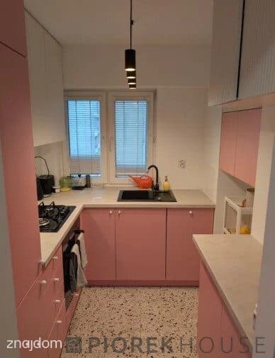 2-pokojowe mieszkanie na Mokotowie - zdjęcie 2