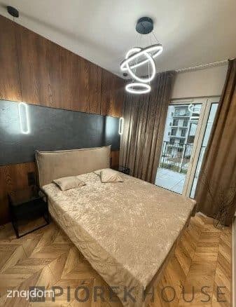 3-pokojowe mieszkanie na Pradze Północ - zdjęcie 7