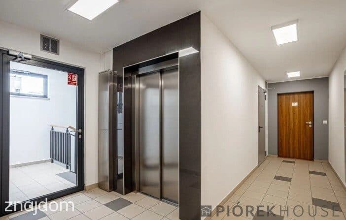 3-pokojowe mieszkanie w Wawrze - zdjęcie 17