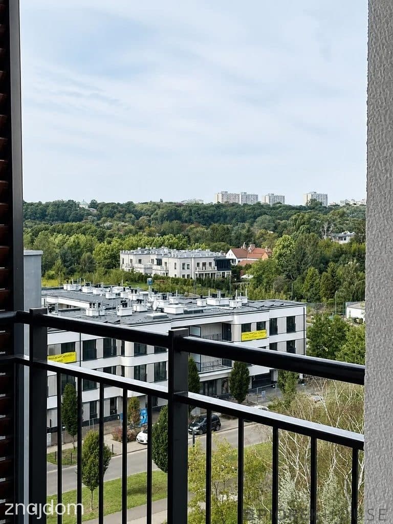 4-pokojowe mieszkanie na Mokotowie - zdjęcie 15
