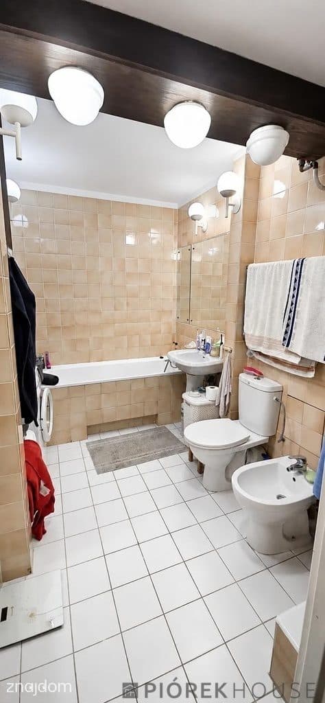 3-pokojowe mieszkanie na Pradze-Południe - zdjęcie 12