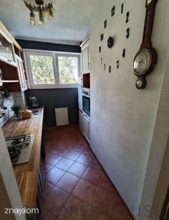 3-pokojowe mieszkanie na Woli - zdjęcie 8