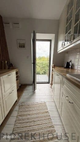 3-pokojowe mieszkanie w dzielnicy Włochy - zdjęcie 11
