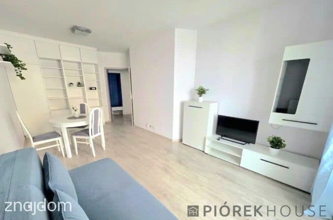 2-pokojowe mieszkanie na Pradze-Południe - zdjęcie 3