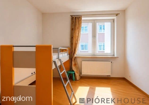 5-pokojowe mieszkanie w dzielnicy Włochy - zdjęcie 10
