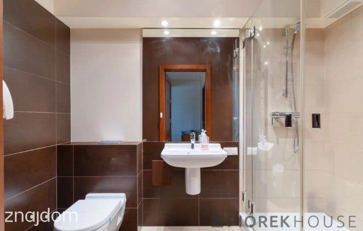 4-pokojowe mieszkanie na Mokotowie - zdjęcie 10