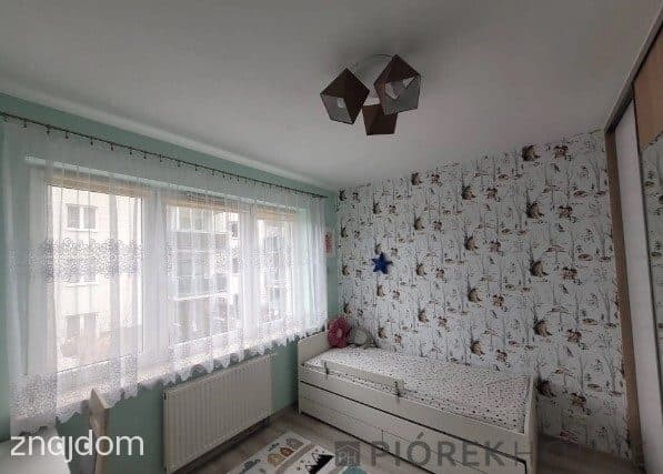 3-pokojowe mieszkanie w Markach - zdjęcie 3