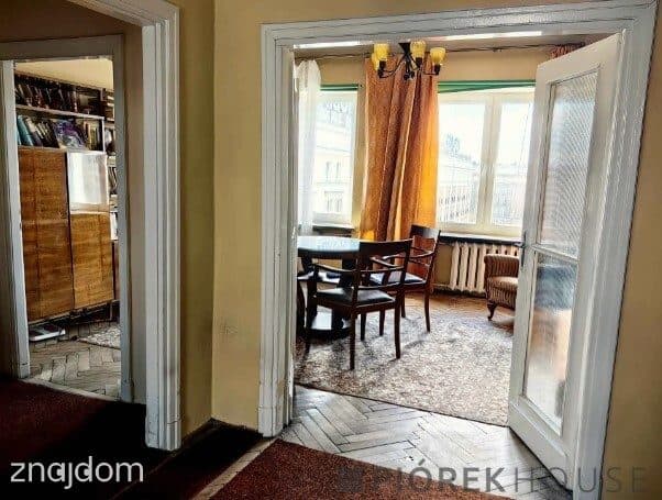 4-pokojowe mieszkanie w Śródmieściu - zdjęcie 3
