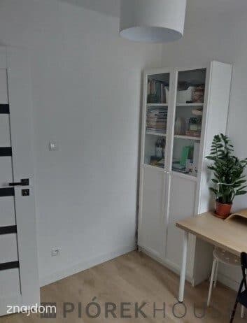 3-pokojowe mieszkanie na Woli - zdjęcie 8