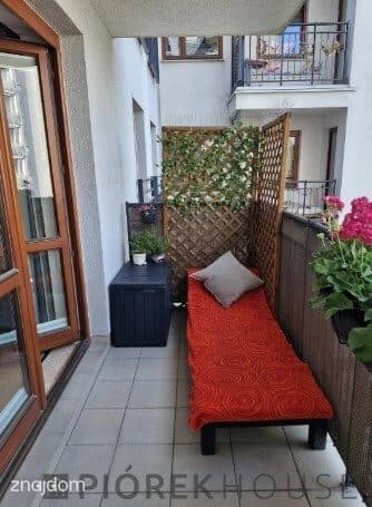 4-pokojowe mieszkanie na Mokotowie - zdjęcie 16