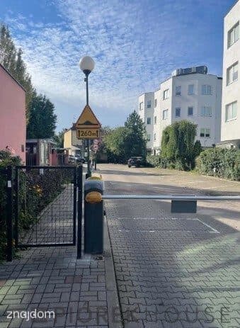 2-pokojowe mieszkanie na Ochocie - zdjęcie 8