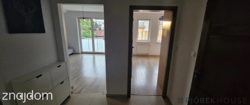 2-pokojowe mieszkanie w Markach - zdjęcie 8