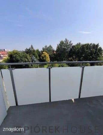 Dwupoziomowe mieszkanie w Markach - zdjęcie 11