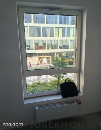 4-pokojowe mieszkanie na Mokotowie - zdjęcie 5