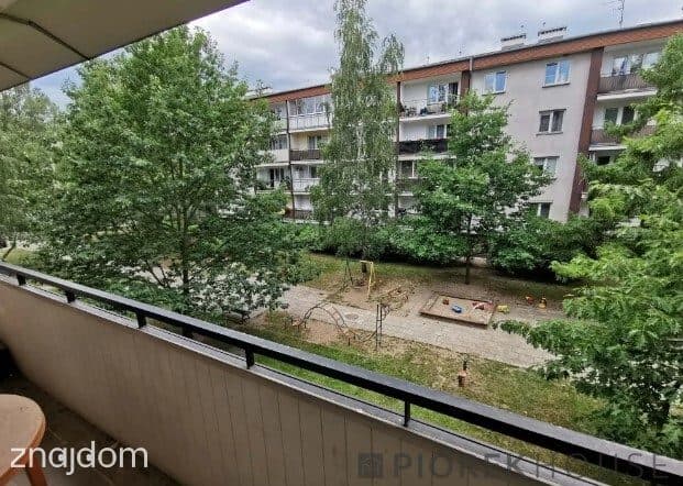 2-pokojowe mieszkanie w Markach - zdjęcie 12