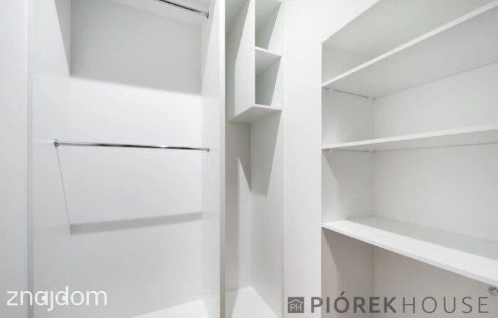 4-pokojowe mieszkanie w Śródmieściu - zdjęcie 10