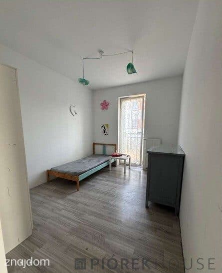 4-pokojowe mieszkanie w Markach