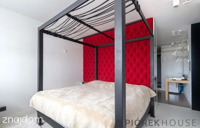 3-pokojowe mieszkanie w Śródmieściu - zdjęcie 12