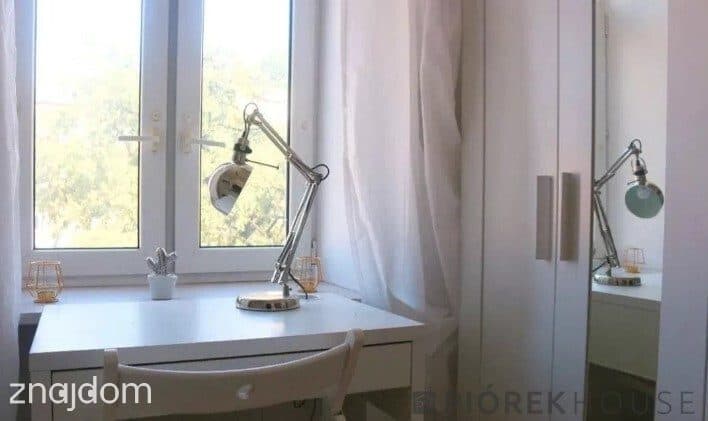 4-pokojowe mieszkanie na Pradze Północ - zdjęcie 4