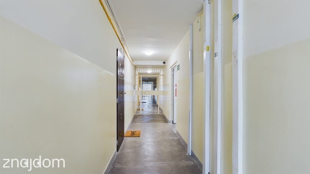Kawalerka w samym centrum Warszawy - zdjęcie 13