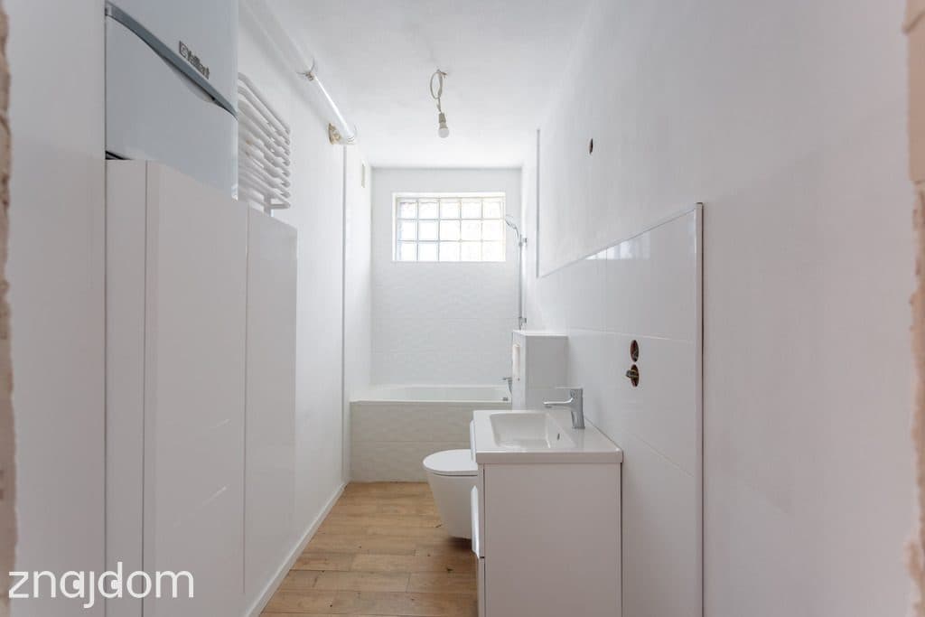 Dom 151 m² dwulokalowy w Kobyłce do wykończenia. - zdjęcie 7